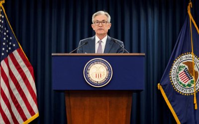 FILE PHOTO: U.S. Federal Reserve Chairman Jerome Powell  speaks in Washington