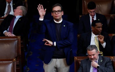 FILE PHOTO: U.S. Representatives try again to elect a Speaker on the third day of the 118th Congress at U.S. Capitol in Washington