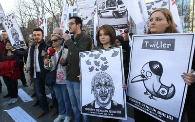 TURKEY-POLITICS-CORRUPTION-INTERNET-TWITTER