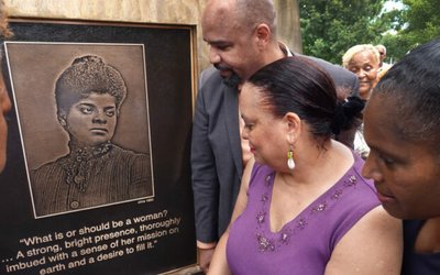 Chicago Unveils Ida B. Wells Monument