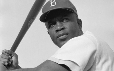 Jackie_Robinson_Brooklyn_Dodgers_1954-e1617845732461
