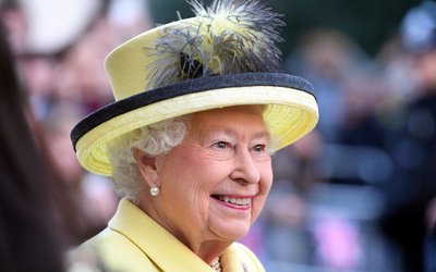 Queen Elizabeth II visits Goodenough College in London