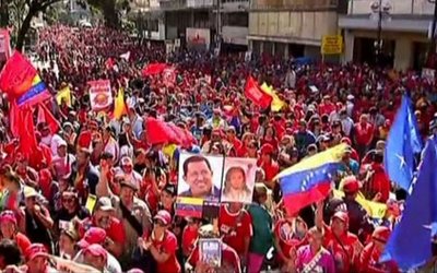 chavezcrowd