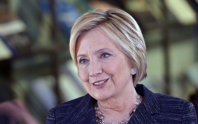 clinton-smile-1024x673