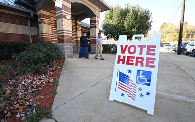 FILE PHOTO: 2020 U.S. presidential election in Pennsylvania