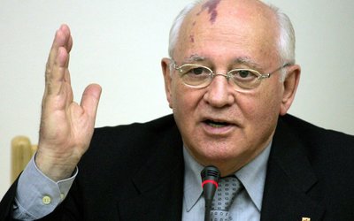 FILE PHOTO: Former Soviet Union President Gorbachev speaks at a meeting with former US President Bush in Moscow