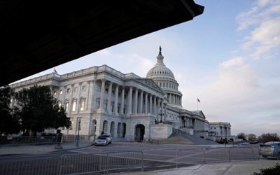 Democrat's and Republican's agreement on Covid-19 relief bill in Washington