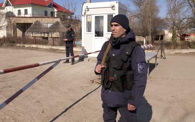 moldova-ukraine-border-guards-1024x575-1