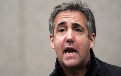 Michael Cohen leaves court in New York