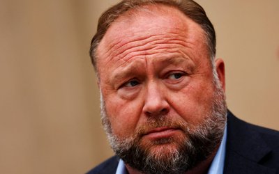 FILE PHOTO: Infowars founder Alex Jones speaks after appearing at his Sandy Hook defamation trial in Waterbury
