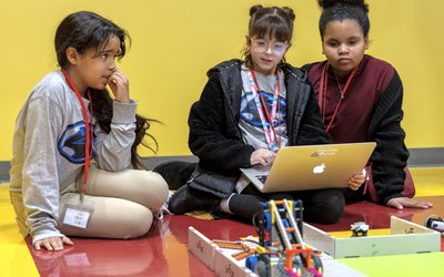 020124 WH EF VEX Competition 1-2