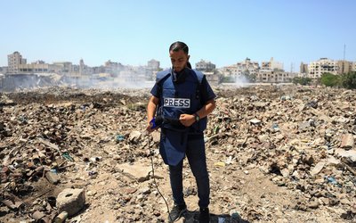 FILE PHOTO: Al Jazeera journalist Anas Al Sharif